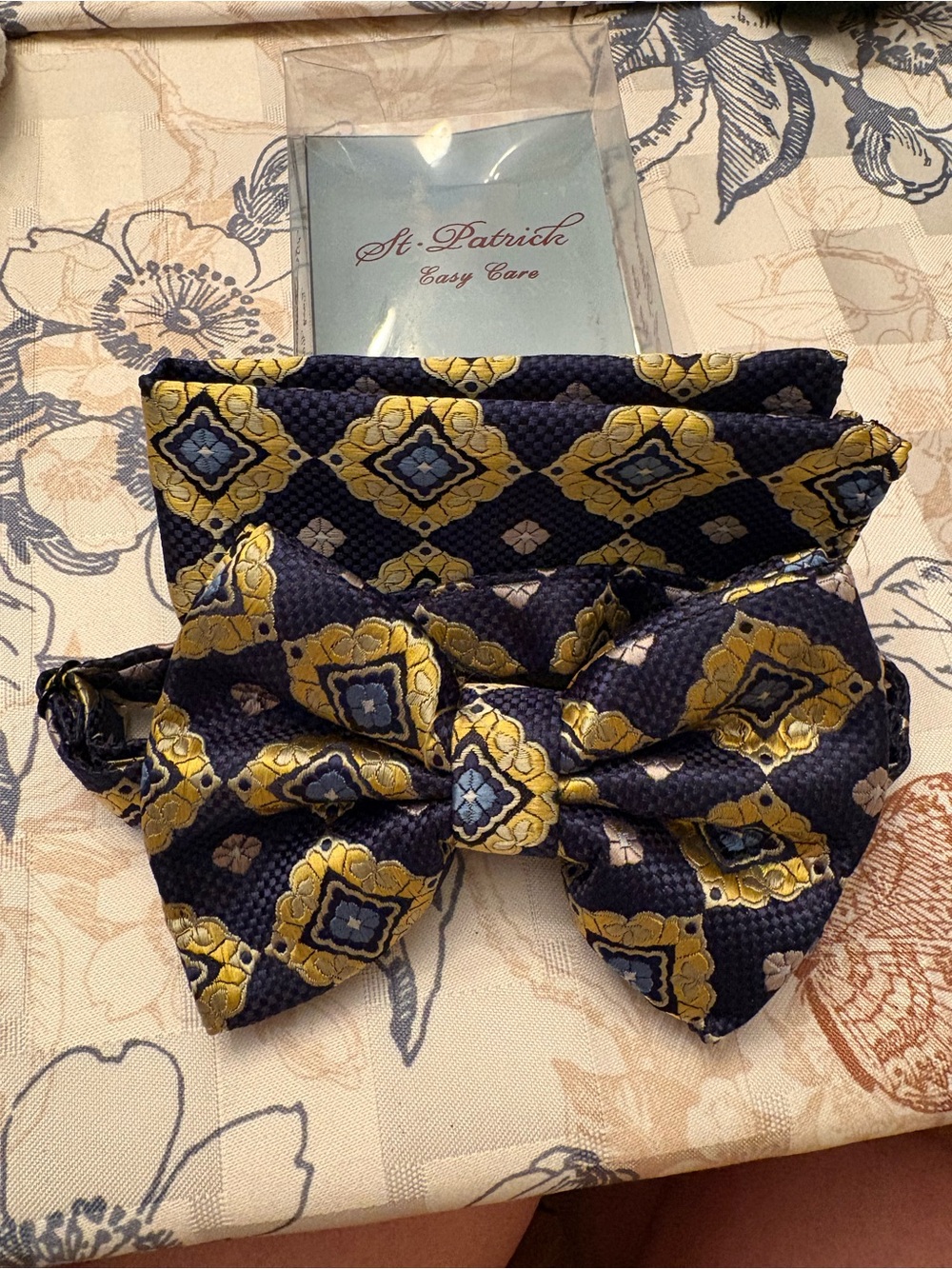 St. Patrick Blue & Gold Patterned Silk Bow Tie